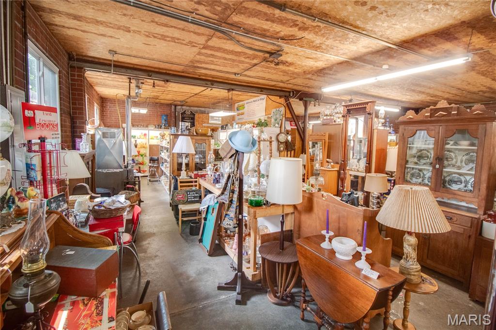 Not in a subdivision - Commercial Sale