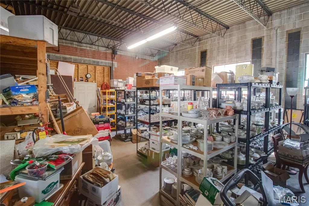 Not in a subdivision - Commercial Sale
