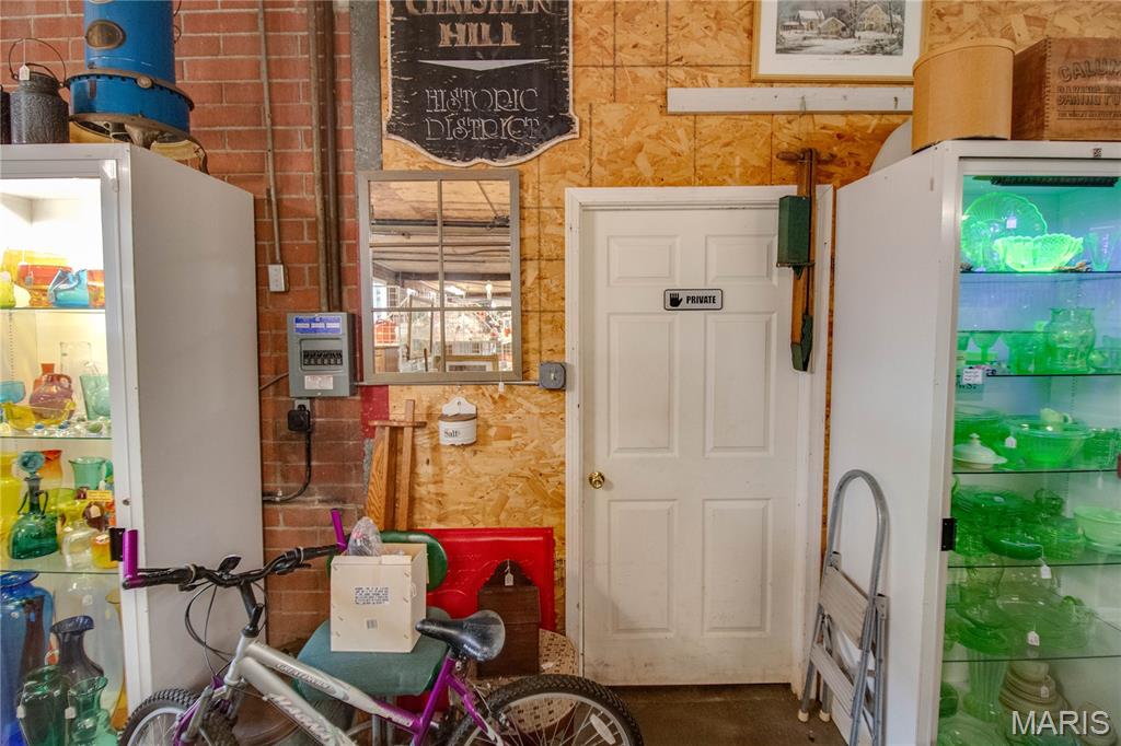 Not in a subdivision - Commercial Sale