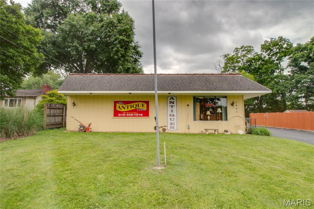 Not in a subdivision - Commercial Sale