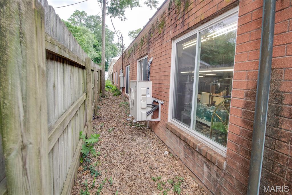 Not in a subdivision - Commercial Sale
