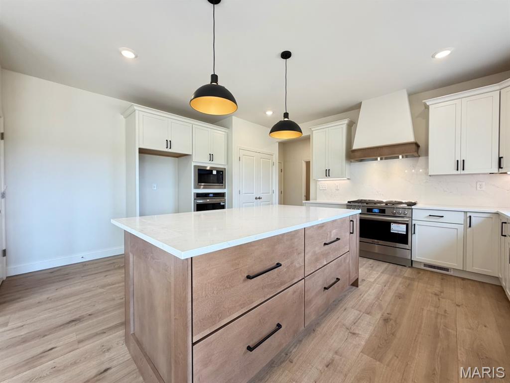Stone Canyon - Residential