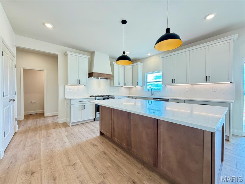 Stone Canyon - Residential