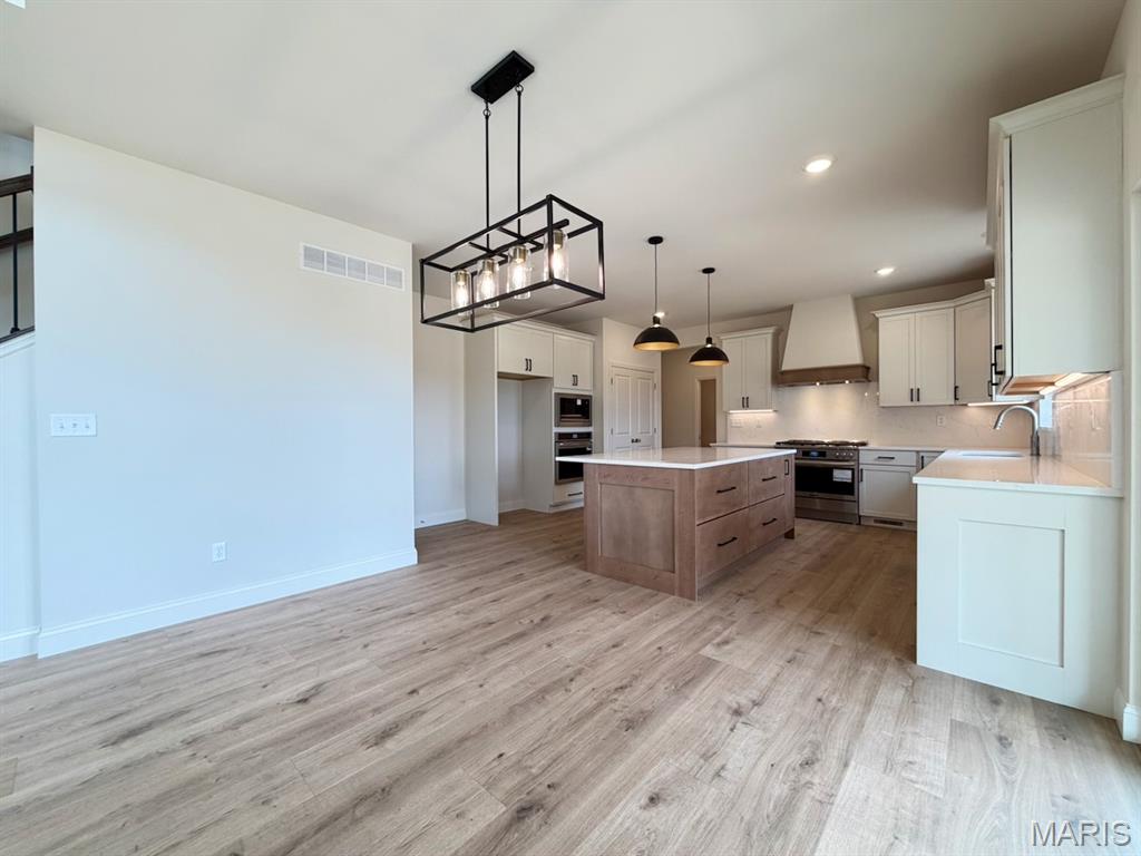 Stone Canyon - Residential