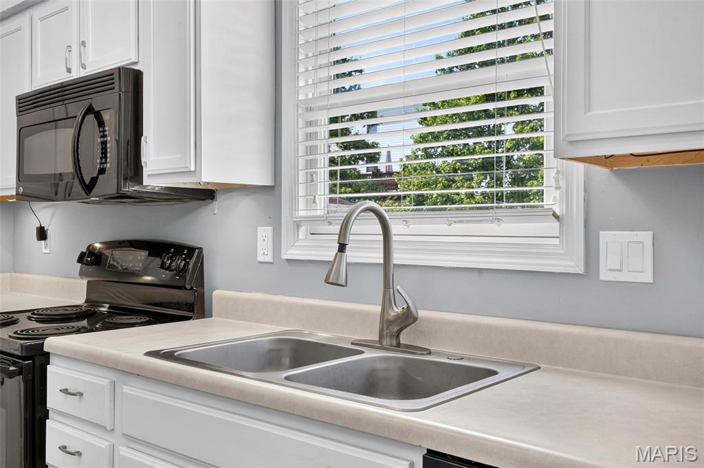 Stone Meadows Villas #3 - Residential