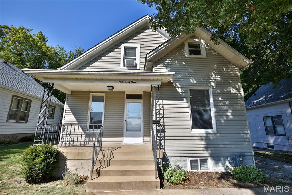 Charming 3 bedroom, 3 bath home with a finished lower level.  Large eat-in kitchen, living room, bedroom and full bath on the main floor.  Upstairs there are two bedrooms with walk in closets and a full bath.  Basement has den/office, recreation room, 1/2 bath and laundry.  All appliances included in the sale including the washer and dryer.  The back yard is fenced.  The tandem garage is accessed from Cherry St driveway with additional parking available next to the garage at the back of the lot.  New roof September 2026.  Located close to many amenities including Market Basket, Children's Museum, Splash Pad, downtown Edwardsville and MCT Trail System.  Agent Owned.  Schedule a showing today.