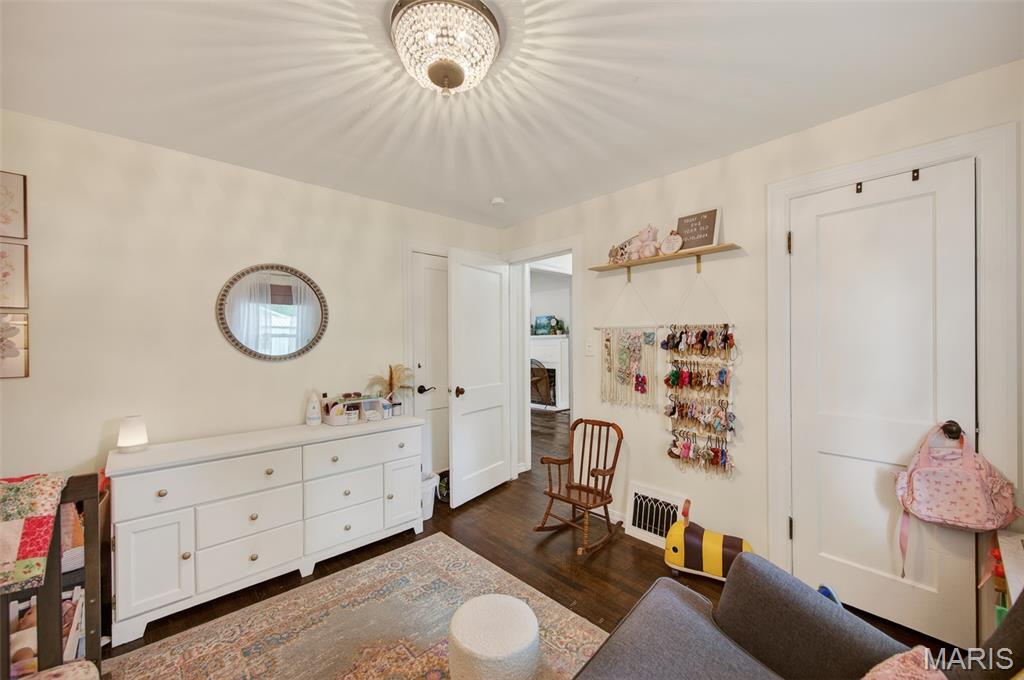 Meadowlawn - Residential