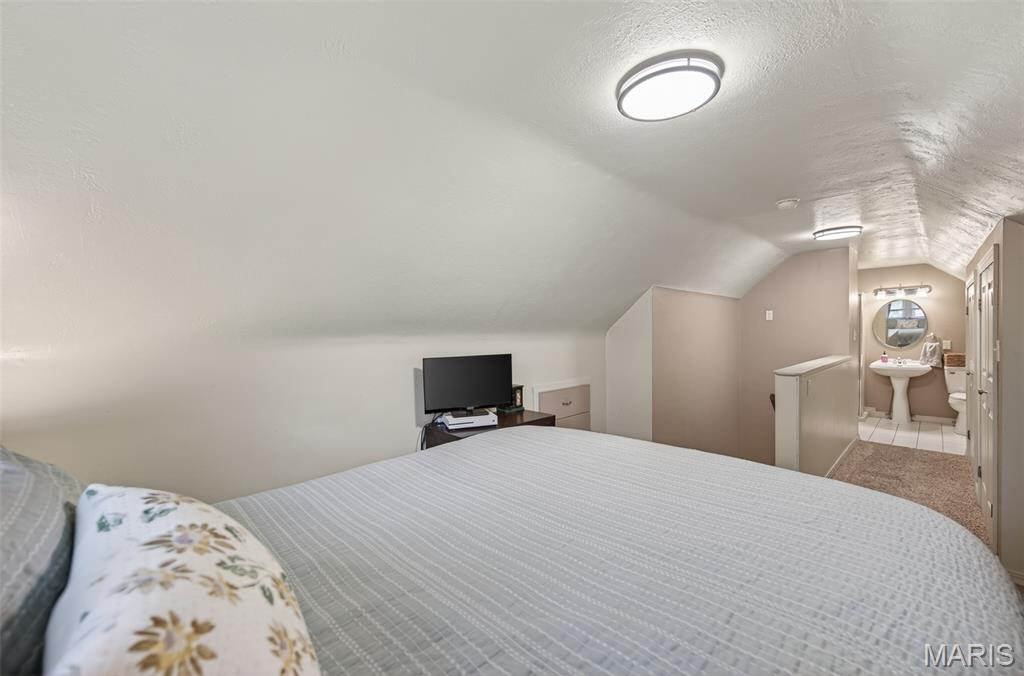 Meadowlawn - Residential
