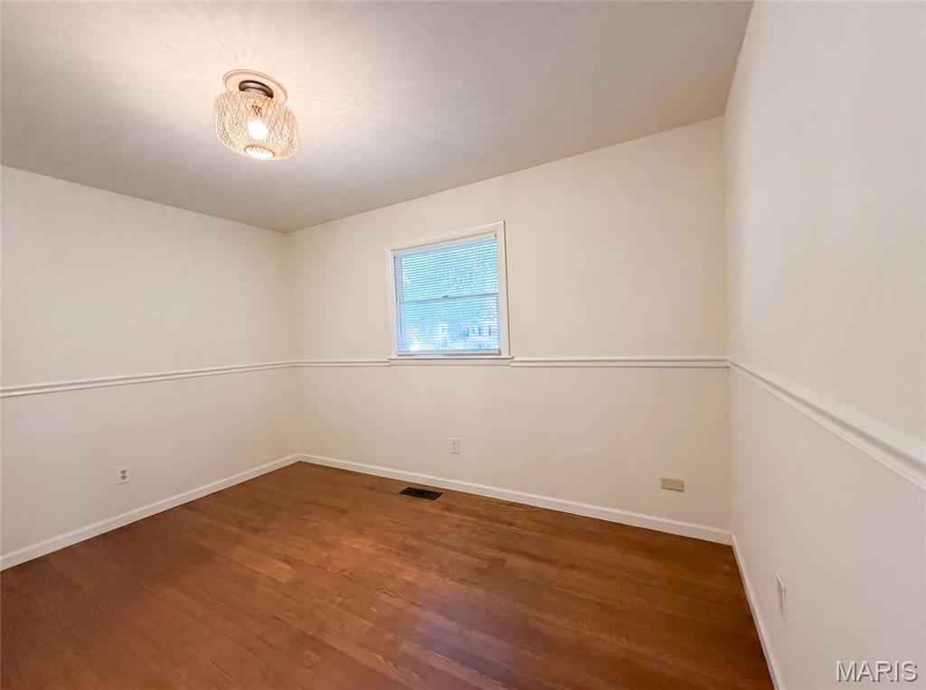 Elmwood Manor #6 - Residential