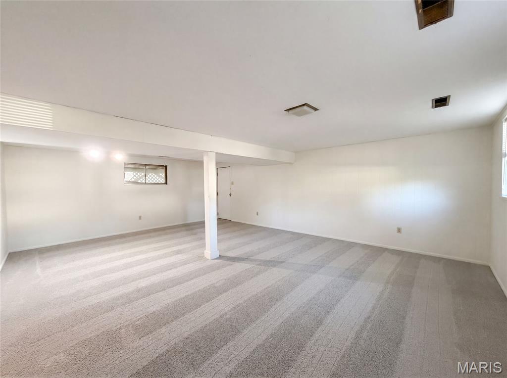 Elmwood Manor #6 - Residential
