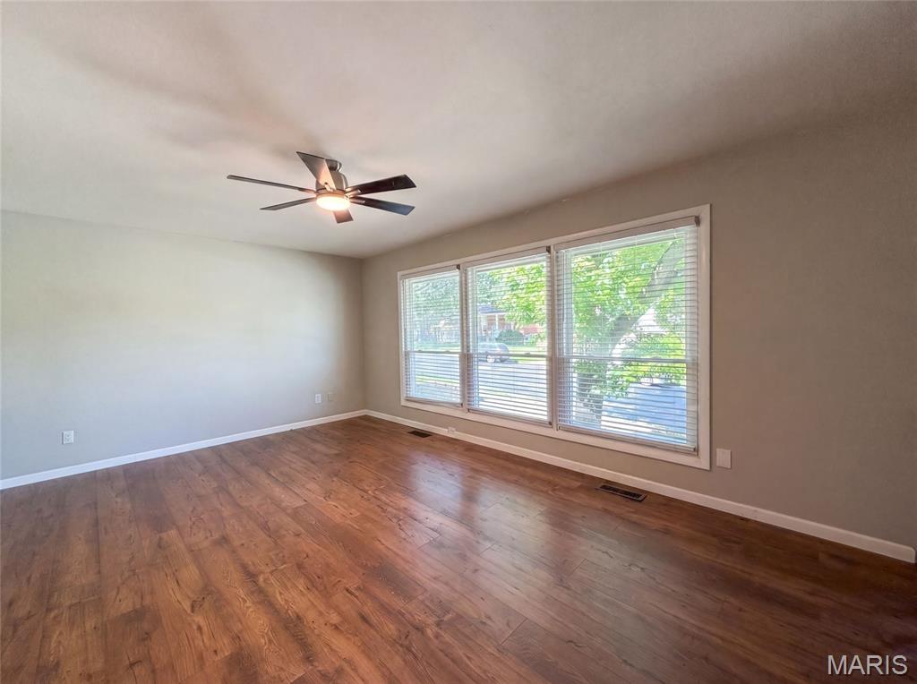 Elmwood Manor #6 - Residential