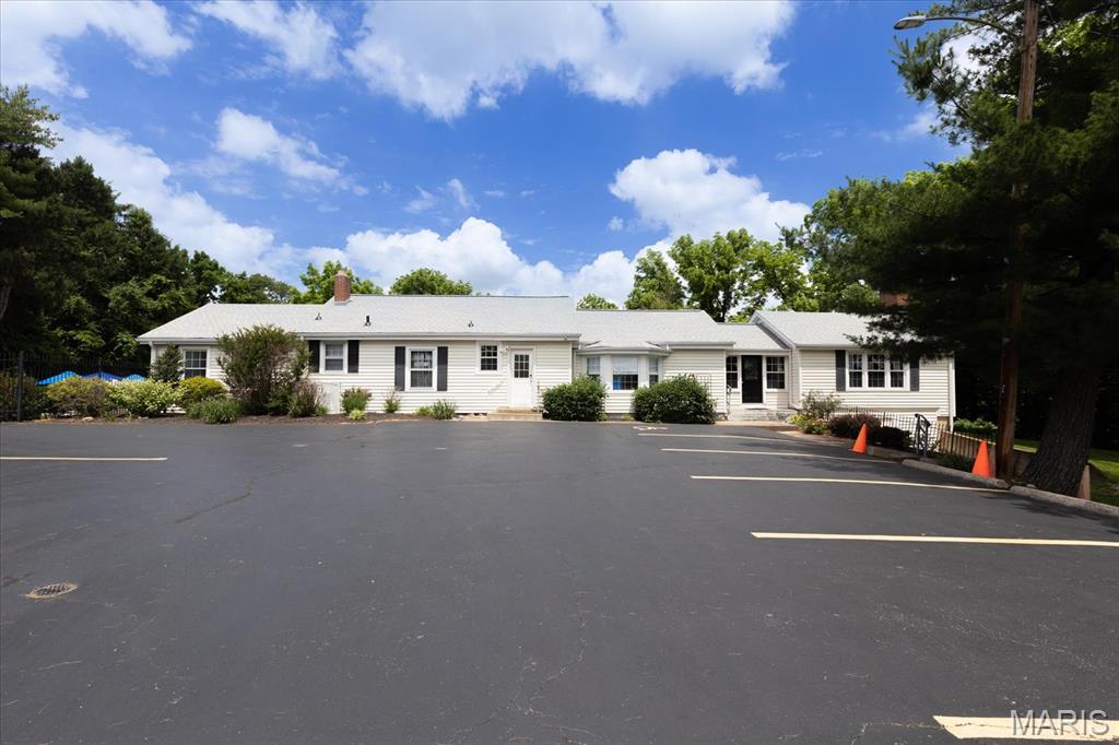 Westbury Manor - Residential