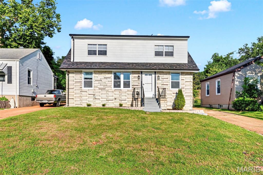 Beautifully Renovated 4 Bedroom, 2 Bath Home in the Pattonville School District!

Move in ready and thoughtfully updated throughout, this charming two story home offers 4 spacious bedrooms and 2 full bathrooms with modern finishes and functional living spaces. The fully remodeled interior features a beautifully updated kitchen with brand new appliances, refreshed bathrooms, and stylish upgrades throughout. Enjoy the privacy of a fully fenced backyard, perfect for entertaining, pets, or outdoor relaxation. Located in the highly desirable Pattonville School District, this turnkey home combines comfort, convenience, and quality in one exceptional package. Don’t miss this incredible opportunity!