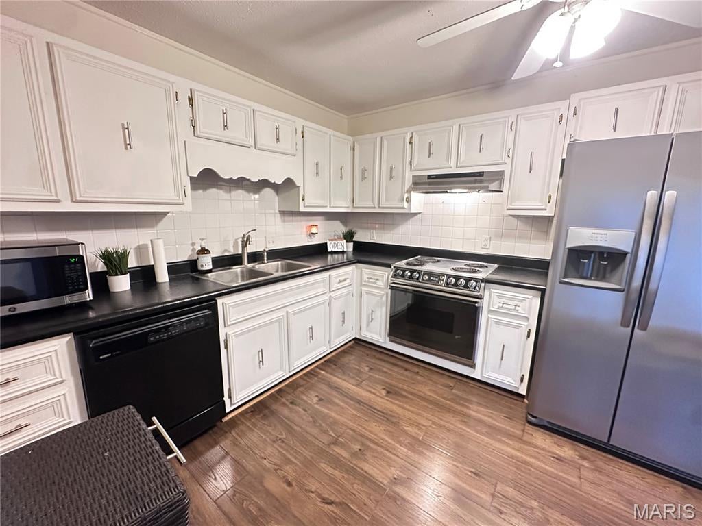Town and Country 8th addition - Residential