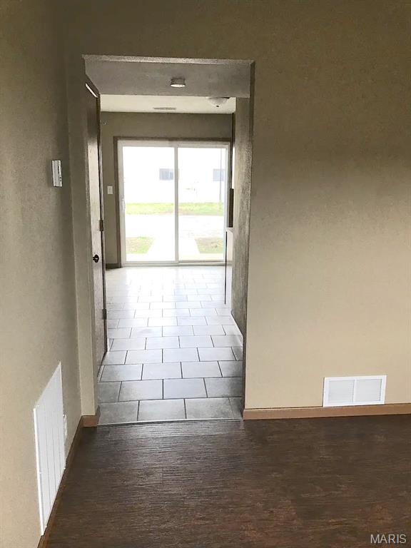 GLEN ADDIE - Residential Lease
