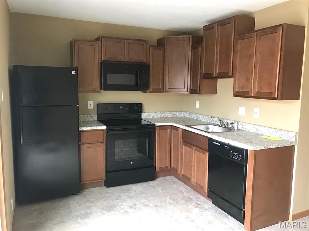 GLEN ADDIE - Residential Lease