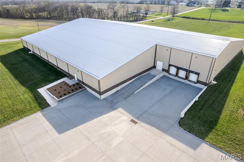 New Haven Indust Park - Commercial Lease