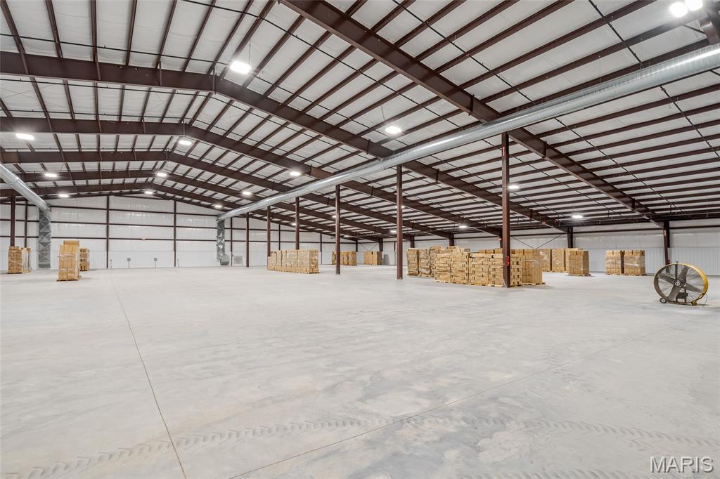New Haven Indust Park - Commercial Lease