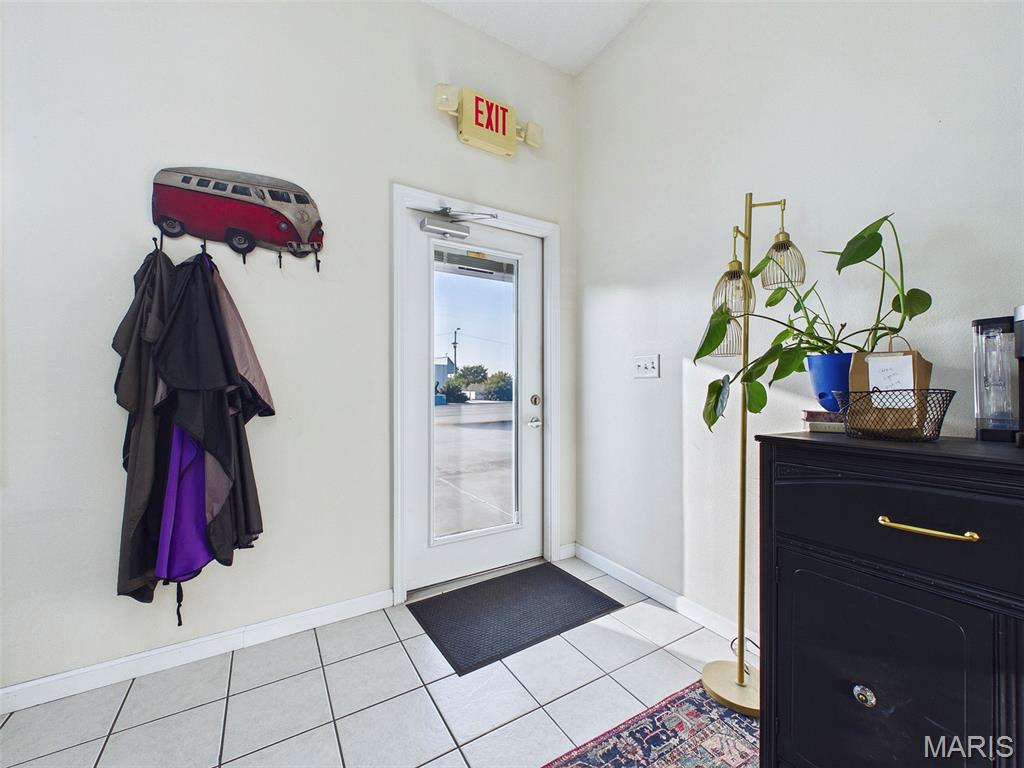 Prairieland VI - Commercial Sale