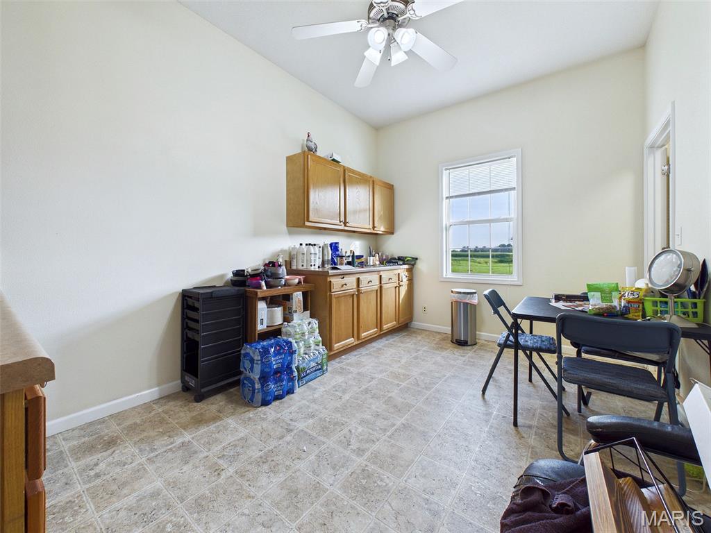 Prairieland VI - Commercial Sale