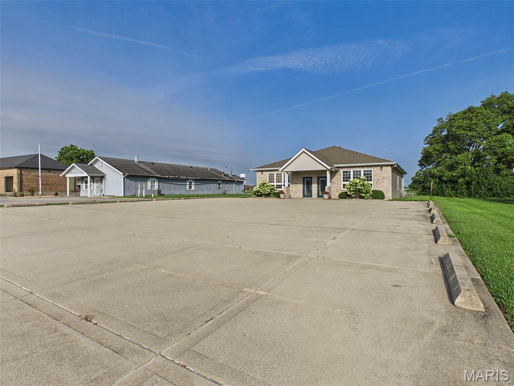 Prairieland VI - Commercial Sale