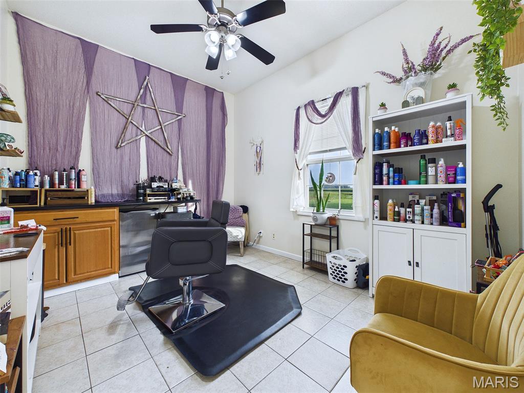 Prairieland VI - Commercial Sale