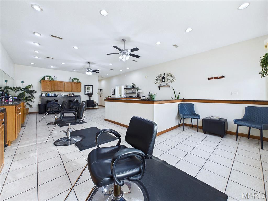 Prairieland VI - Commercial Sale