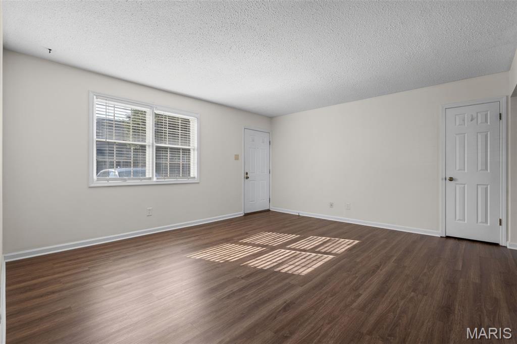 Brentwood Forest Condo Ph Two - Residential