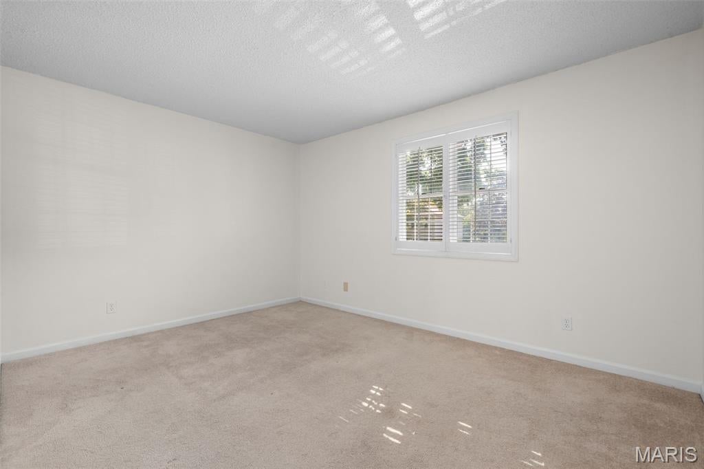 Brentwood Forest Condo Ph Two - Residential
