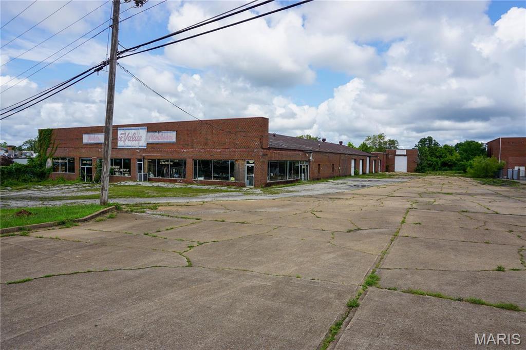 Roachs Second Sub - Commercial Sale