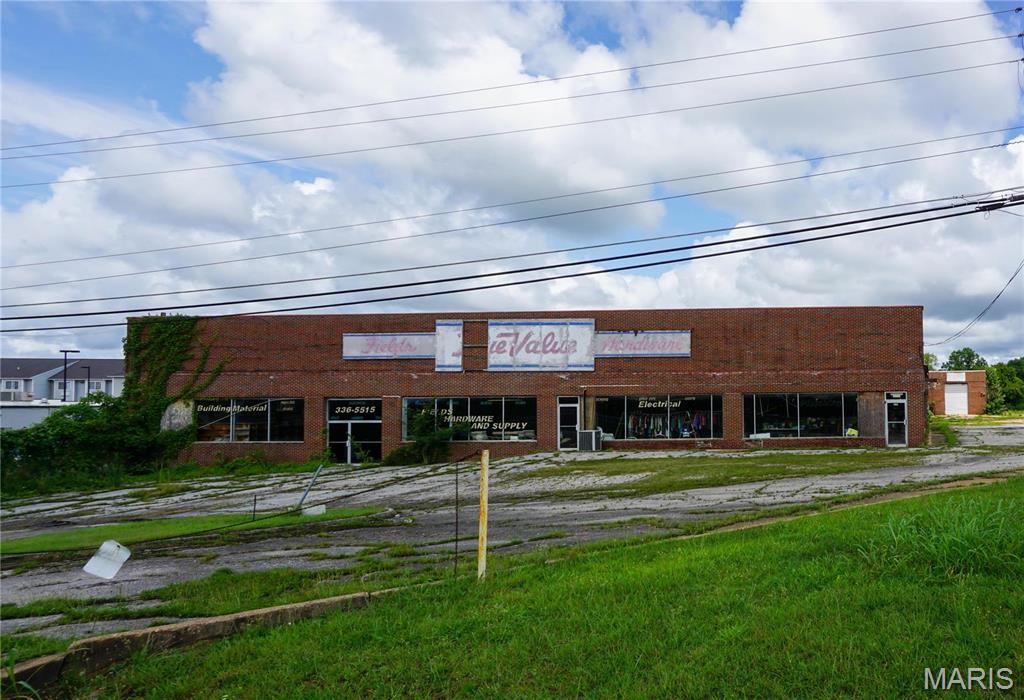Roachs Second Sub - Commercial Sale