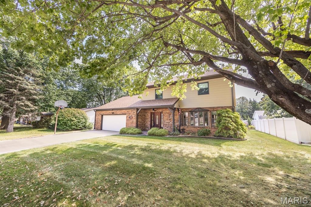Chateu Farms - Residential