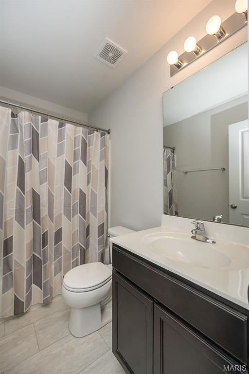 Arbors Of Rockwood Three The - Residential