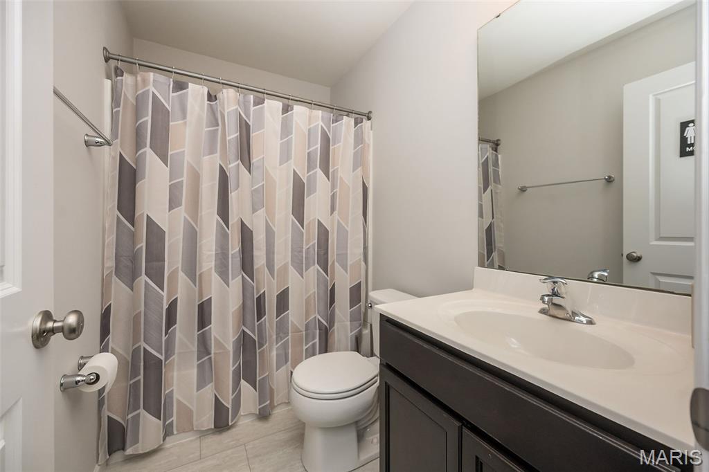 Arbors Of Rockwood Three The - Residential