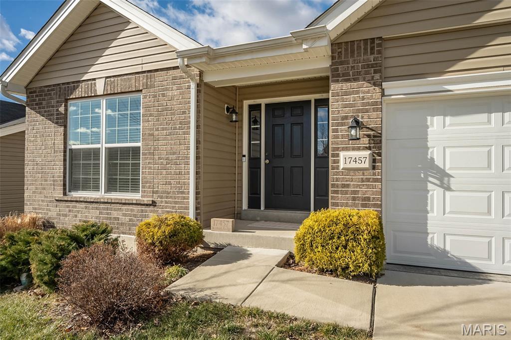 Arbors Of Rockwood Three The - Residential