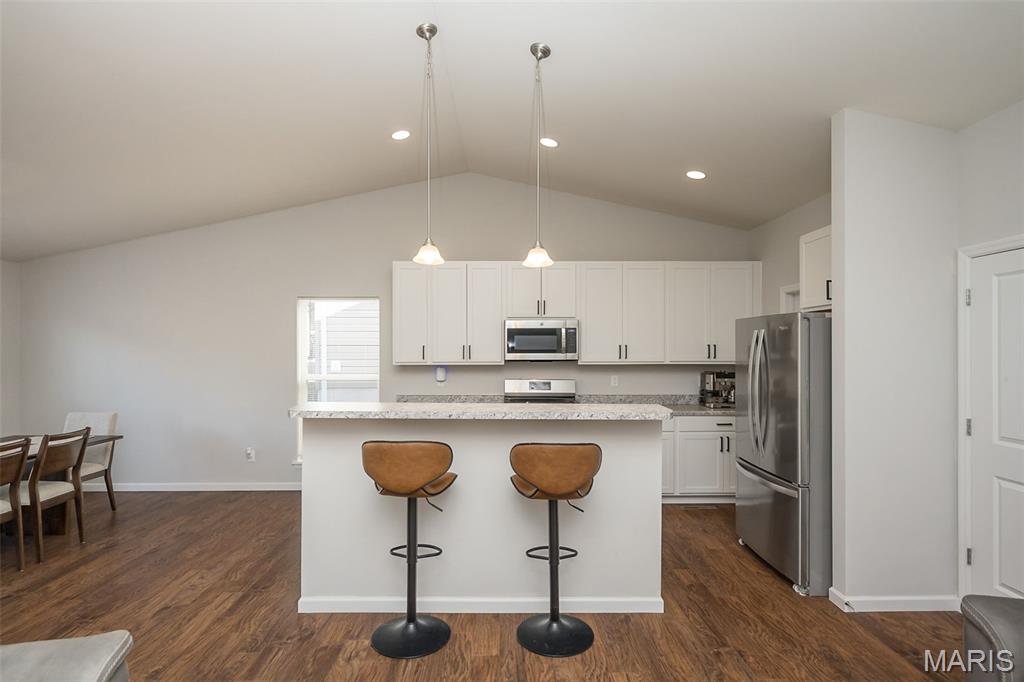 Arbors Of Rockwood Three The - Residential