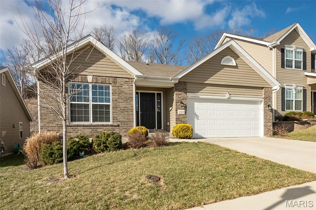 Arbors Of Rockwood Three The - Residential