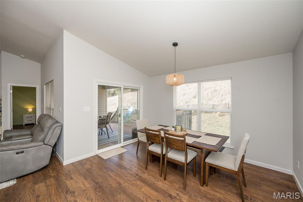 Arbors Of Rockwood Three The - Residential