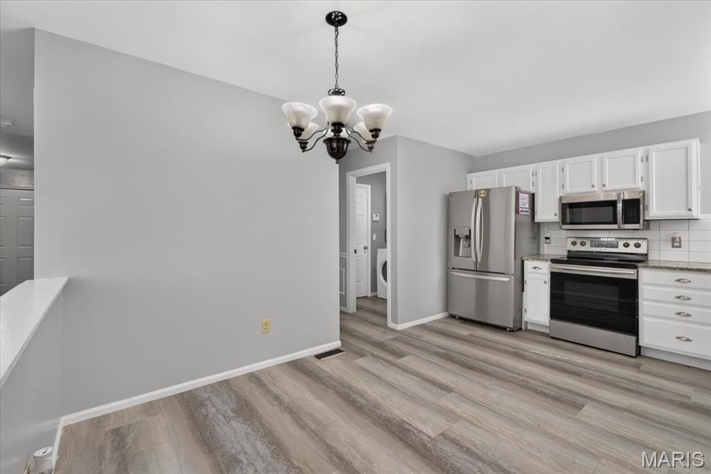 Twin Chimneys Village B Lindenwood - Residential