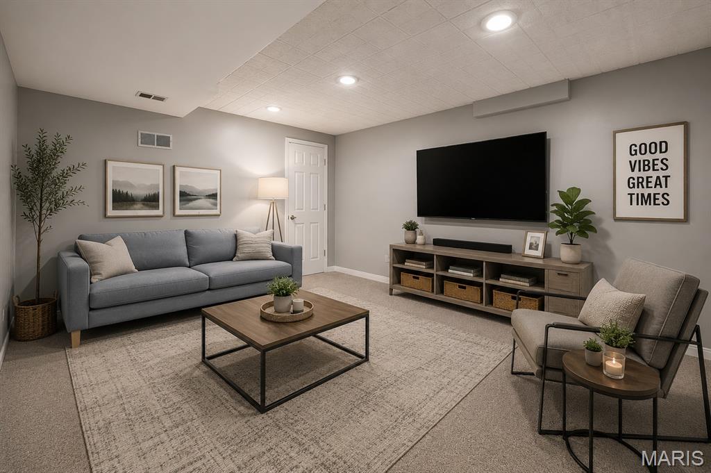 Twin Chimneys Village B Lindenwood - Residential