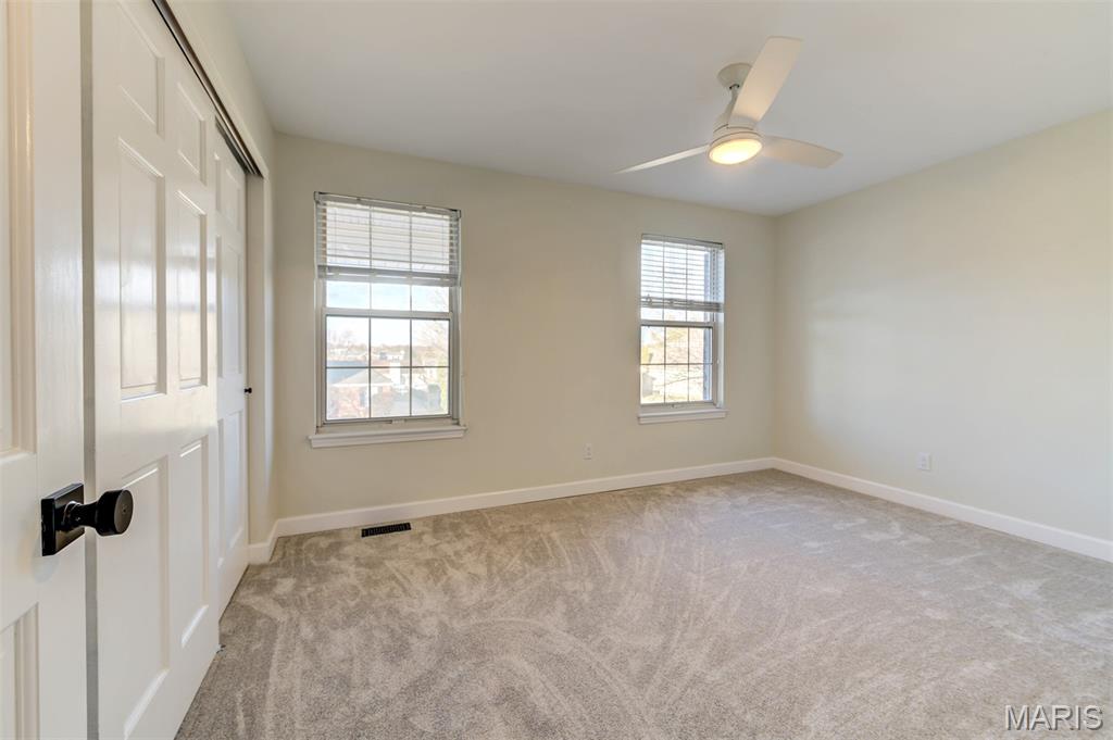 Estates At Lake Chesterfield The - Residential Lease