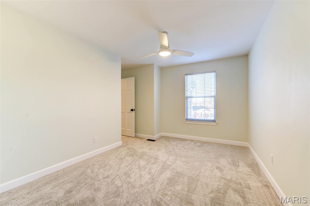 Estates At Lake Chesterfield The - Residential Lease