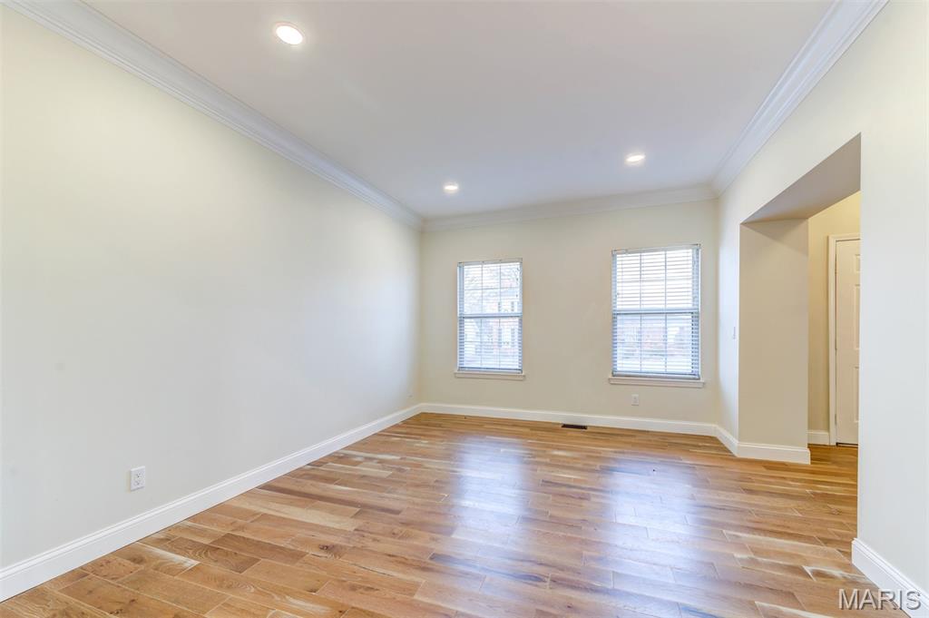 Estates At Lake Chesterfield The - Residential Lease