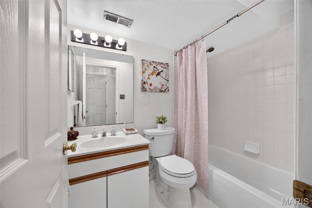 Ridgeview Place Condo Twenty - Residential