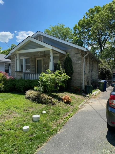 Adorable bungalow in highly desired Maplewood-Richmond Heights school district. Central location, close to downtown Maplewood and highways 64/40 and 44. Refinished hard wood floors and original built-ins for additional storage. Basement features full bath with shower stall and bonus room. New roof in 2021 and new water heater in 2020. Energy features are thermal windows throughout and a high-efficiency furnace. Includes oversized garage with work area. Don't miss this opportunity! 

Please schedule showings via ShowingTime.