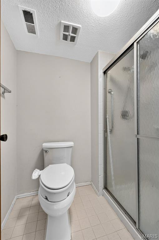 Coeur De Royale Ph 1 Condo - Residential