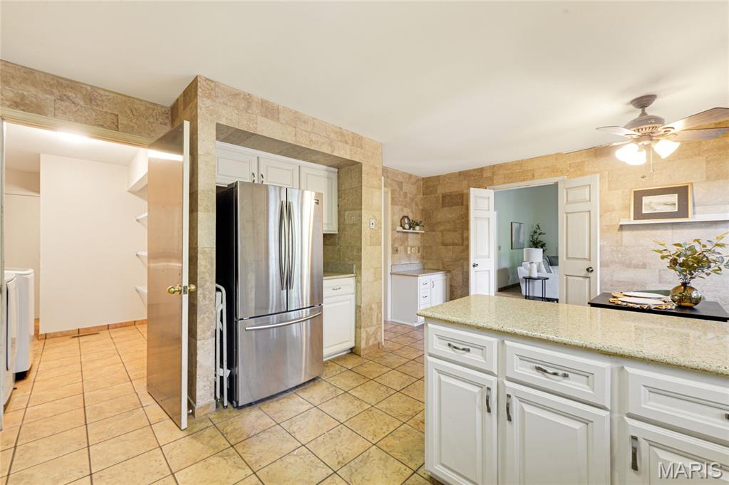 Pinetree Lake - Residential