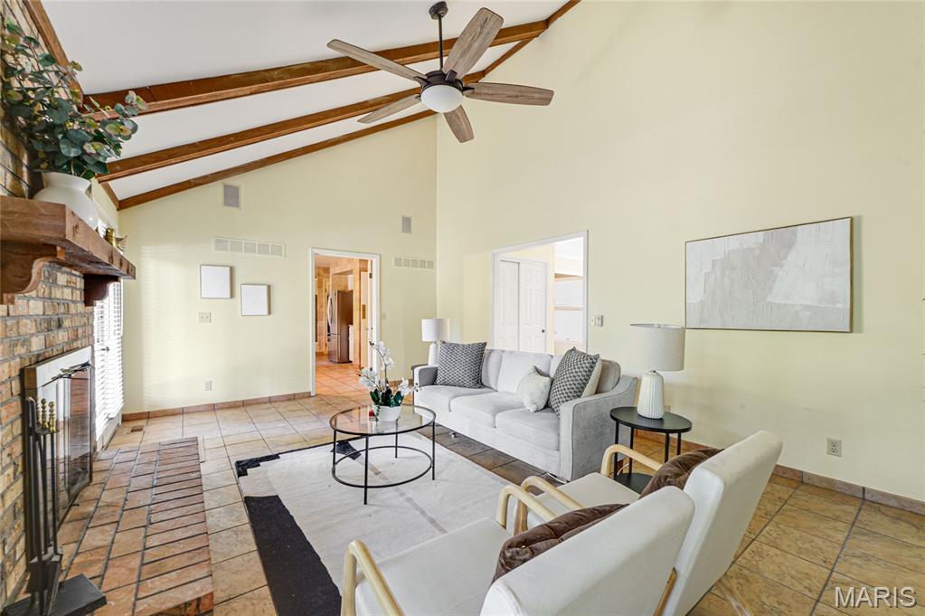Pinetree Lake - Residential
