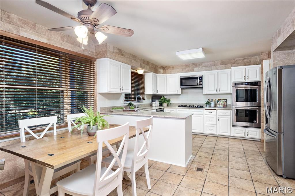 Pinetree Lake - Residential