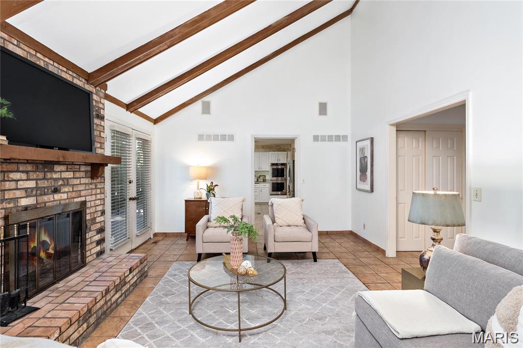 Pinetree Lake - Residential